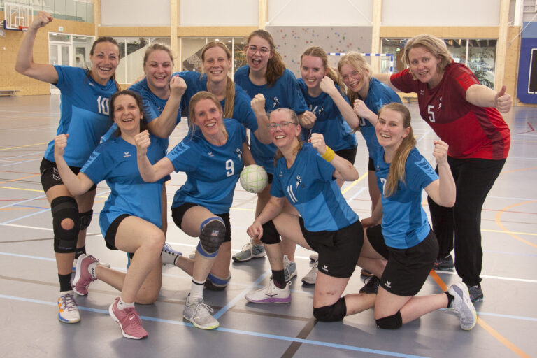 Handbalvereniging Bommelerwaard Dames 1 2024-2025